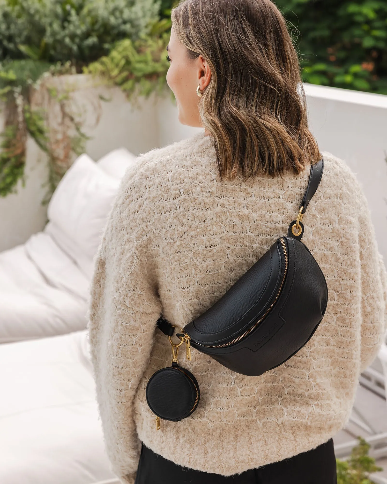 Louenhide Joey Sling Bag Black