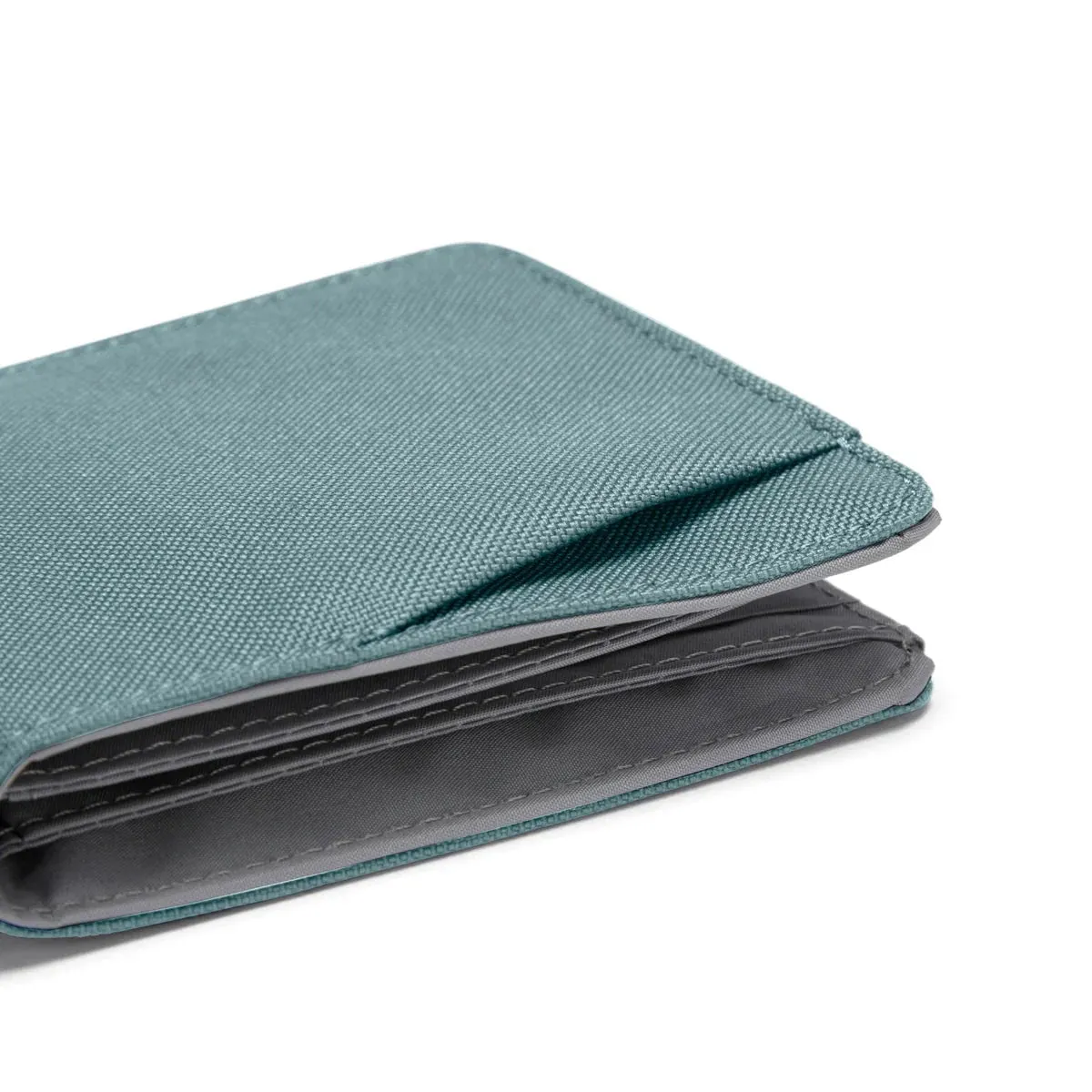 Pacsafe RFIDsafe™ RFID Blocking Bifold Wallet