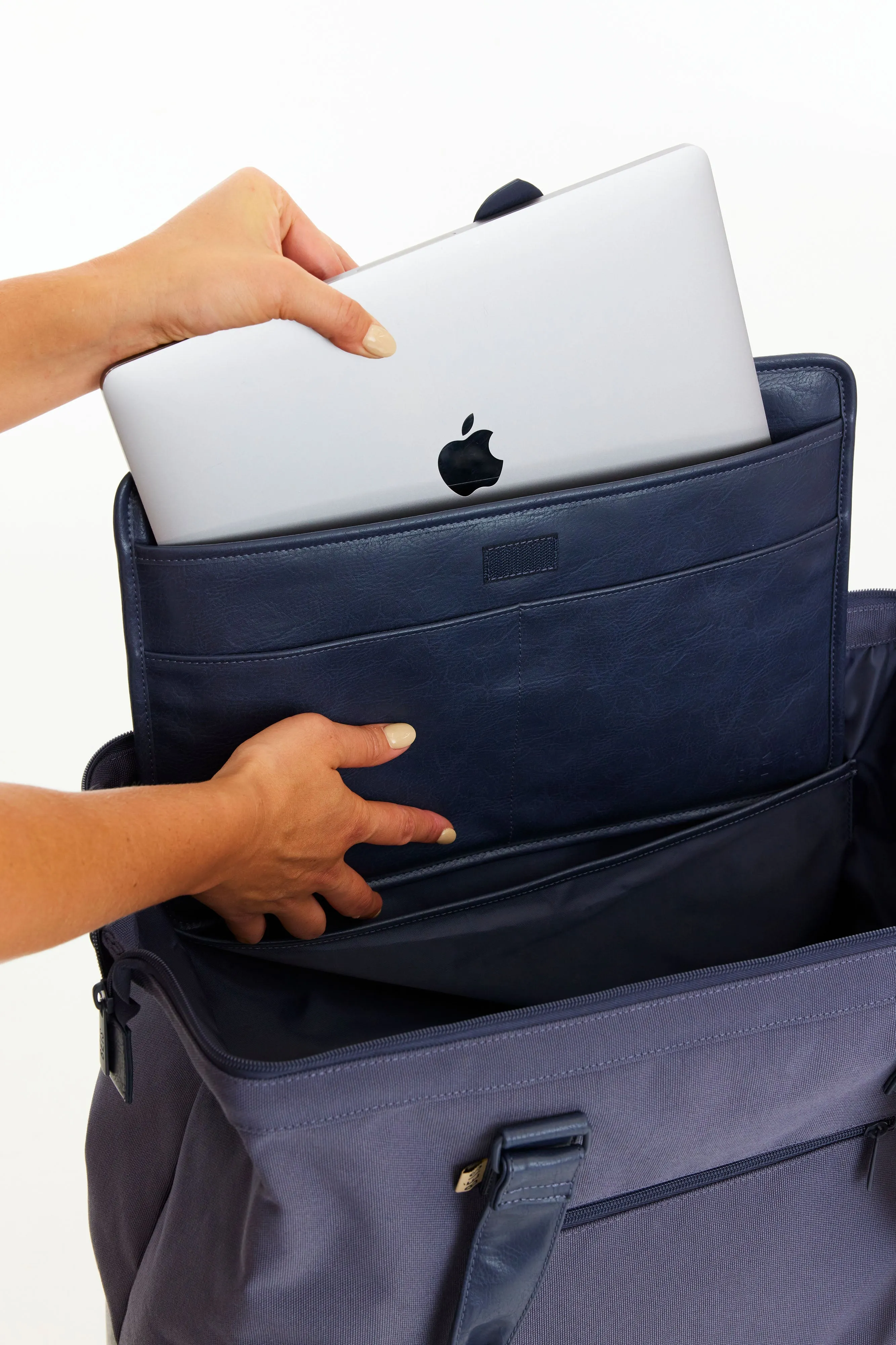 Resale The Convertible Weekender in Navy