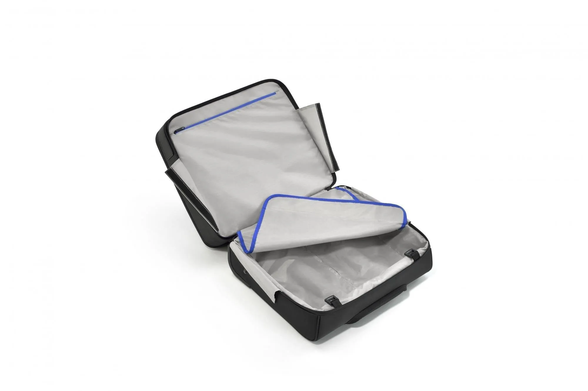 ZERO Halliburton Zero New York Greenwich 2-Wheeled Business Case